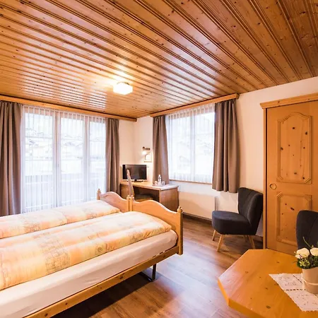 Brienzerburli 3* Brienz (Bern)