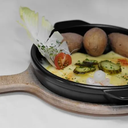 Отель Brienzerburli